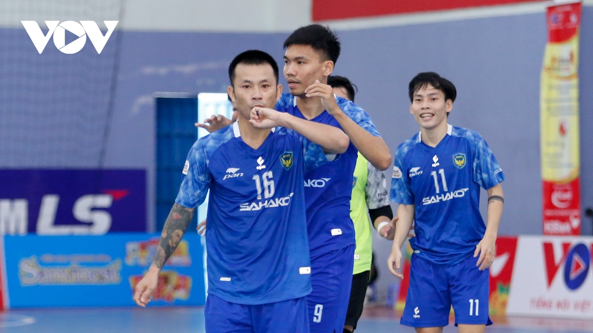 giai futsal hdbank vDqg 2021 sahako va thai son nam thang dam hinh anh 1