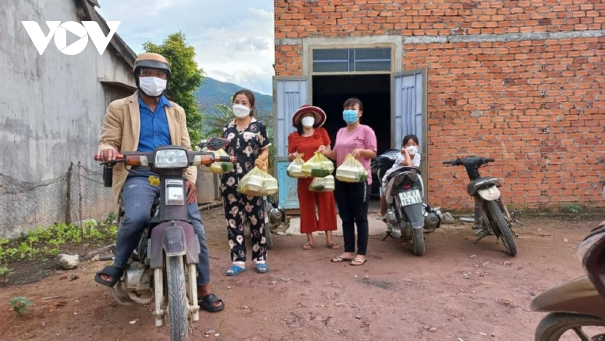 Dak lak binh thuong moi o nhung vung tam dich hinh anh 3