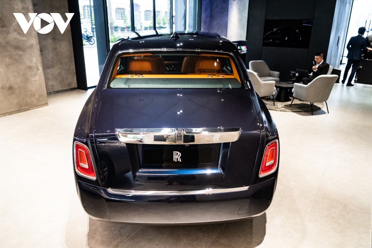 RollsRoyce Phantom VIII giá hơn 70 tỷ có gì đặc biệt