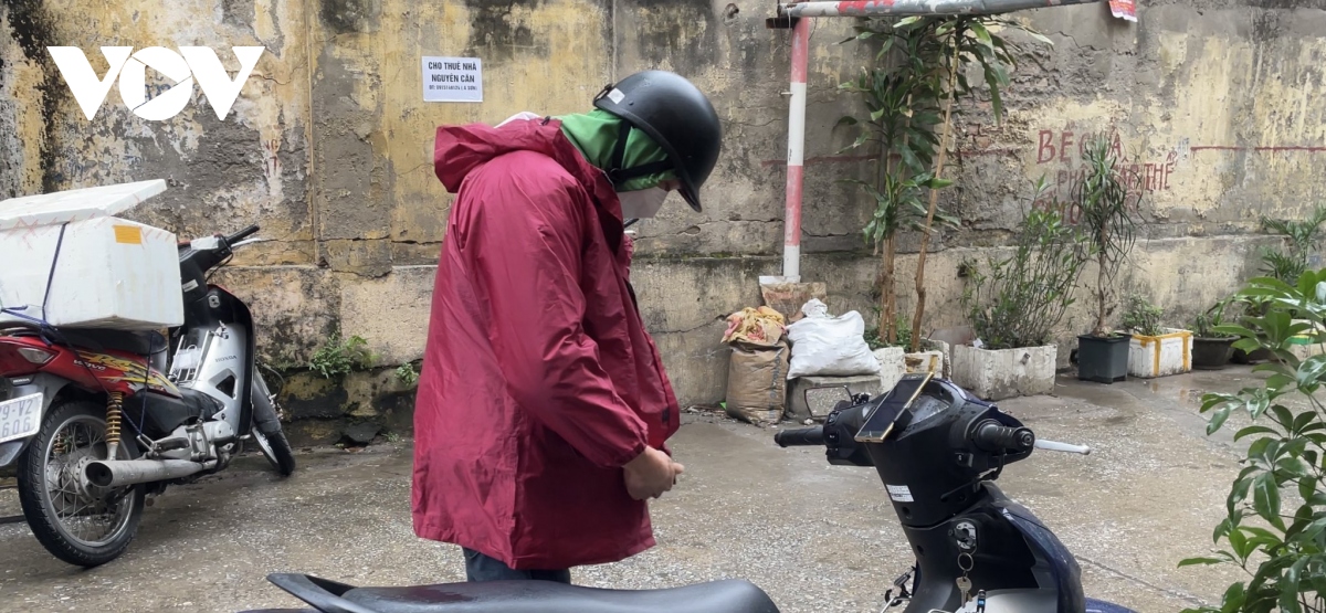 nhung nguoi van miet mai muu sinh, lam nhiem vu chieu toi cuoi nam hinh anh 7