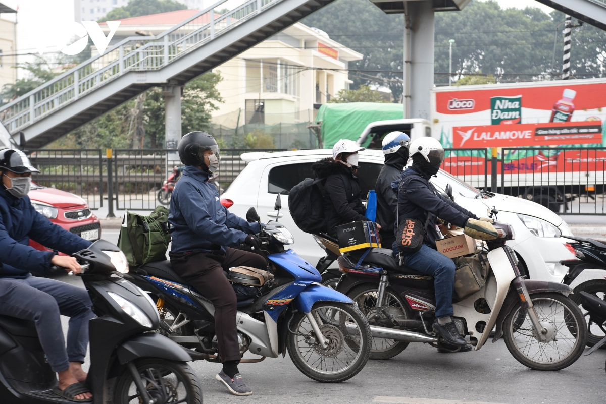 cua ngo phia nam ha noi thong thoang sau 3 ngay nghi tet duong lich 2022 hinh anh 4