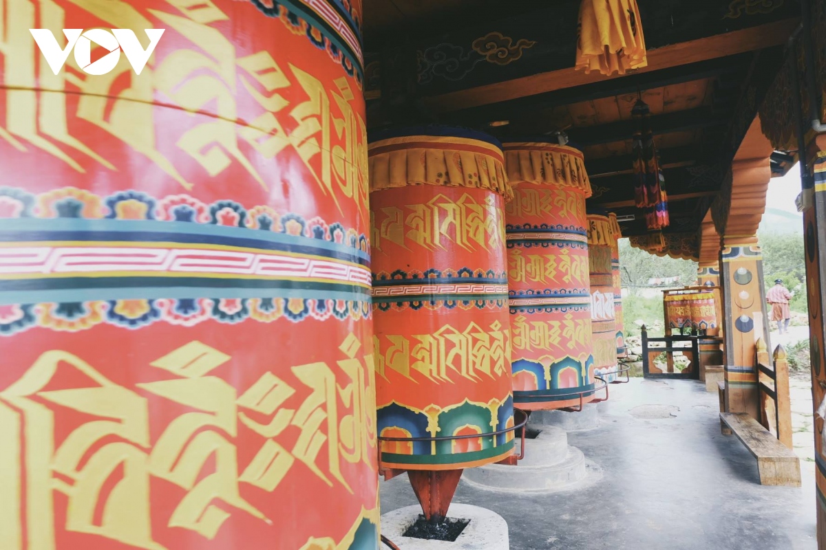 hanh huong dau nam toi mien dat phat bhutan hinh anh 4