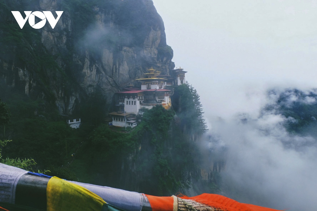 hanh huong dau nam toi mien dat phat bhutan hinh anh 5