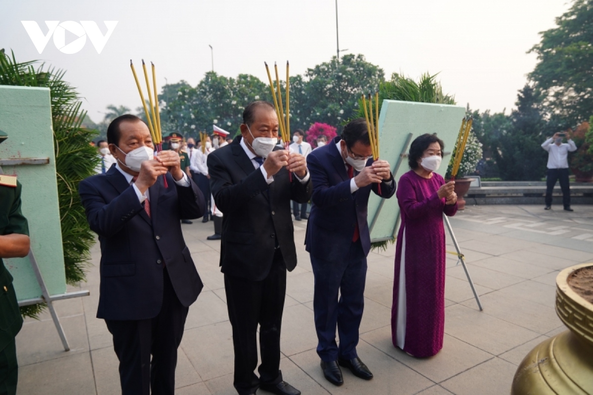 tp.hcm to chuc le dang cung banh tet len quoc to hung vuong dip tet nguyen dan 2022 hinh anh 3