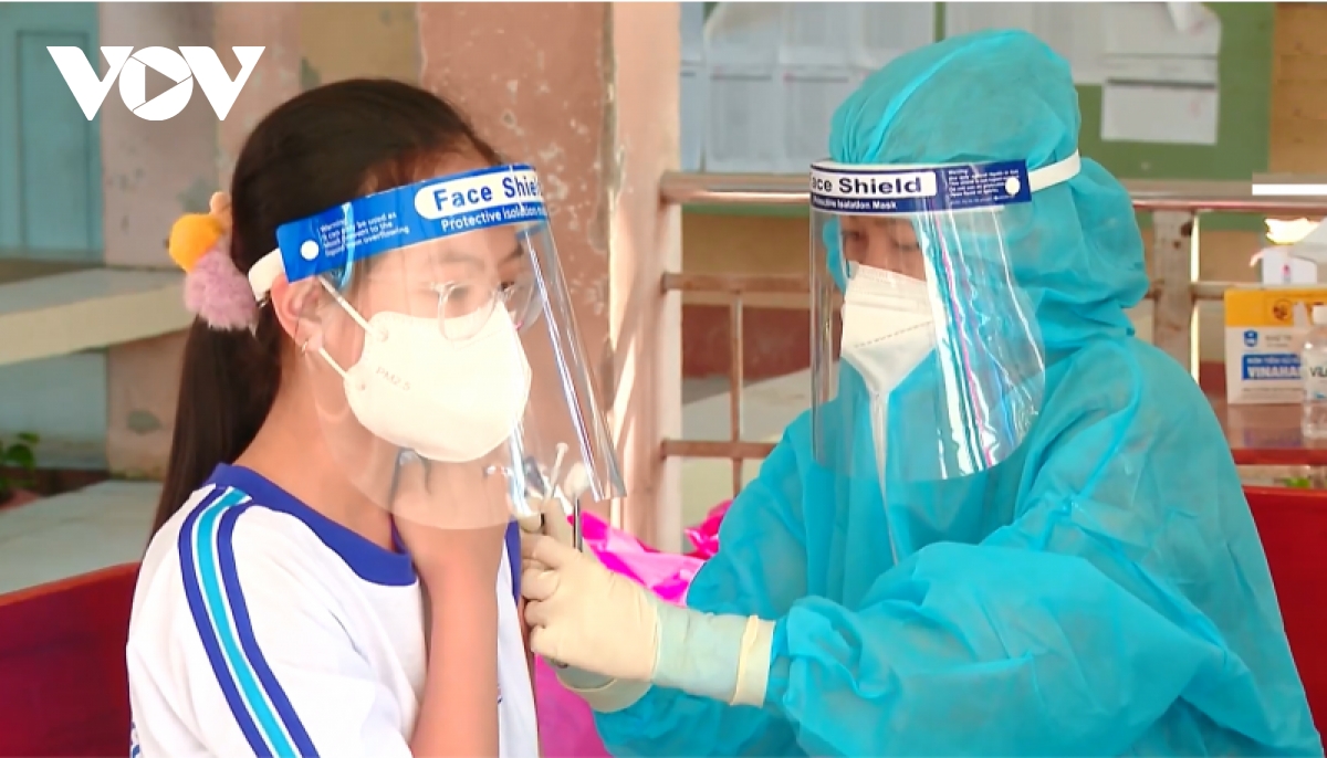 Vĩnh Long thống nhất phương án cho học sinh đến trường sau Tết