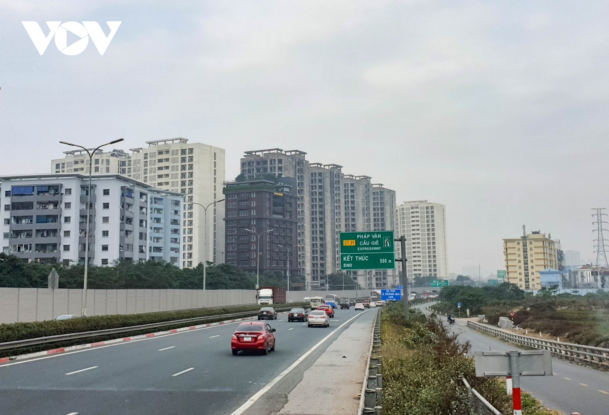 ngay dau tien di lam sau ky nghi tet duong lich, giao thong ha noi kha de tho hinh anh 17