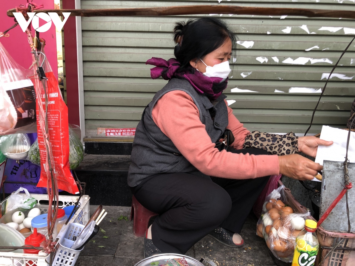 lao dong tu do chay dua voi thoi gian kiem tien lo tet hinh anh 2