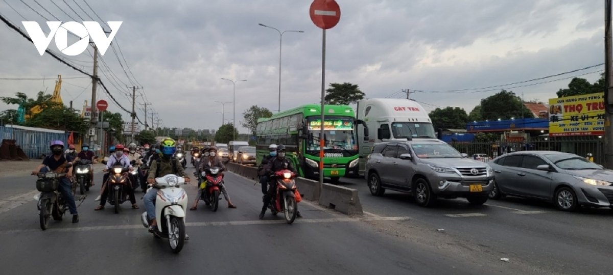 Giao thông tại cữa ngõ phía đông TP.HCM không ùn tắc trong ngày cuối nghỉ Tết 