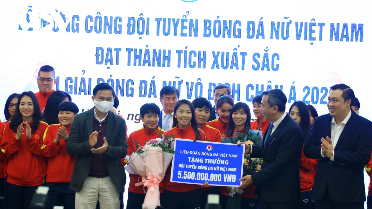 Dt nu viet nam da nhan thuong bao nhieu sau ky tich du world cup nu 2023 hinh anh 1