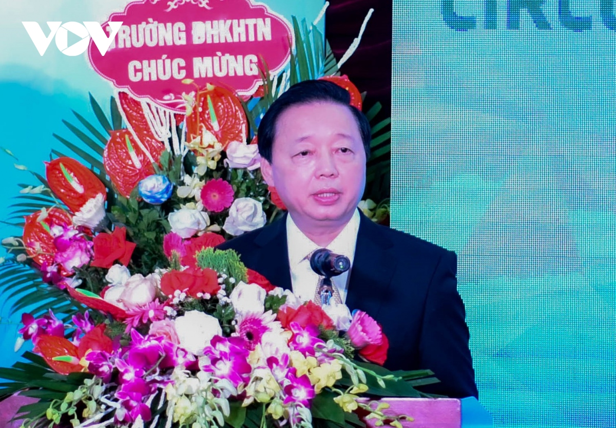 “Cần chuyển từ khai thác bóc lột sang đầu tư, phục hồi tự nhiên"