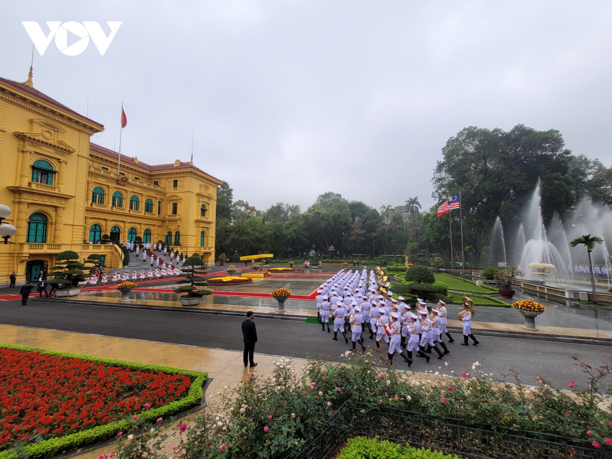 Hình ảnh lễ đón Thủ tướng Malaysia thăm chính thức Việt Nam