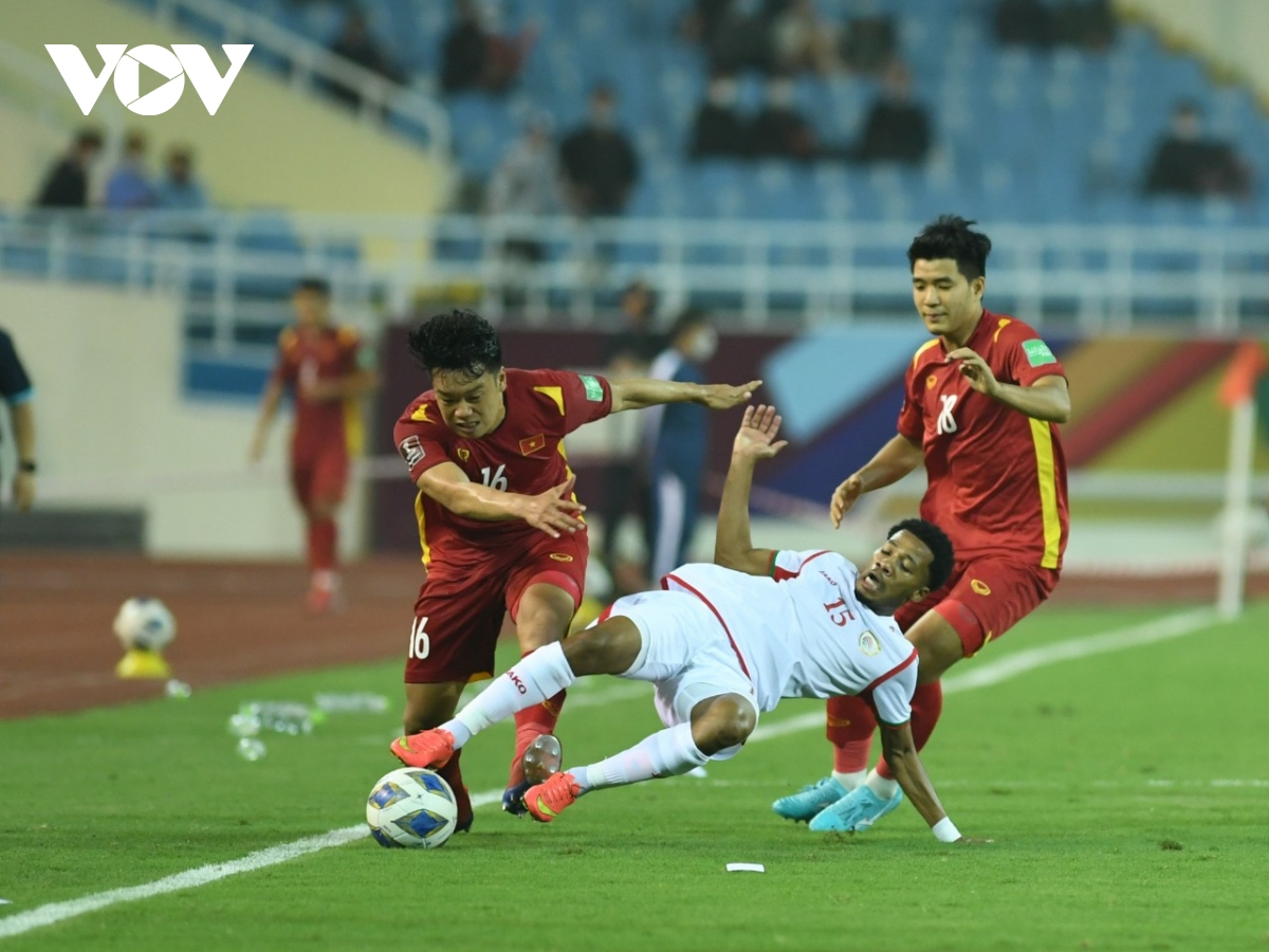 nhung dieu rut ra sau tran Dt viet nam 0-1 Dt oman hinh anh 4