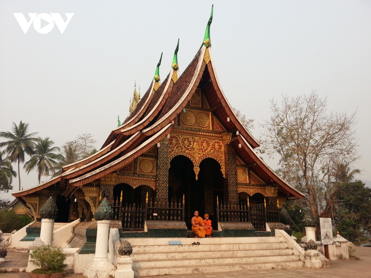 Cố đô Luangprabang lần thứ hai được nhận giải thưởng thành phố du lịch sạch ASEAN