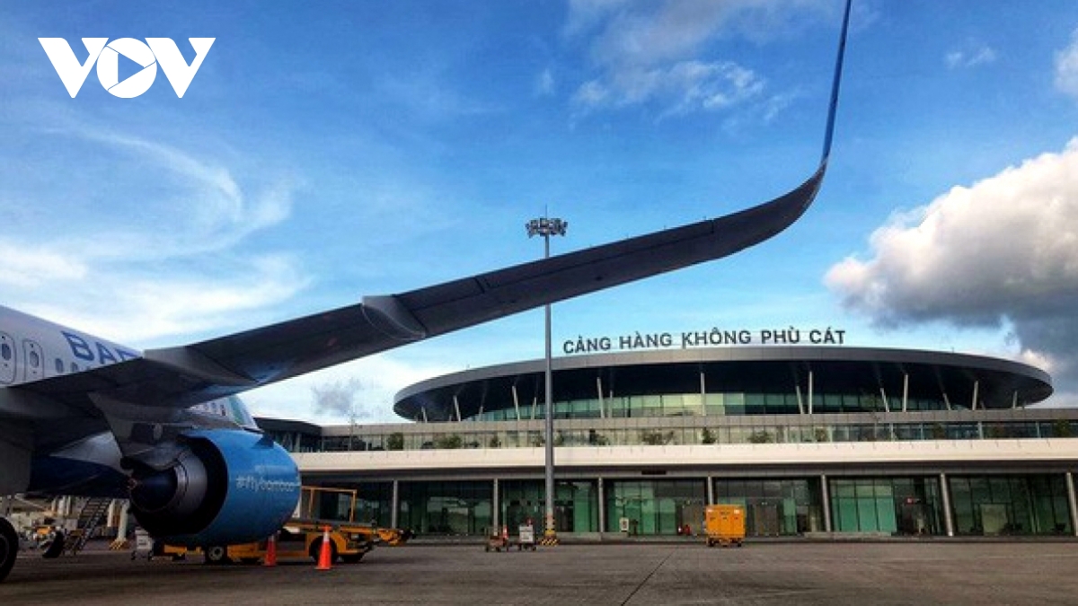 Kiến nghị kéo dài giảm thuế giá trị gia tăng cho hàng không, du lịch sau 2022