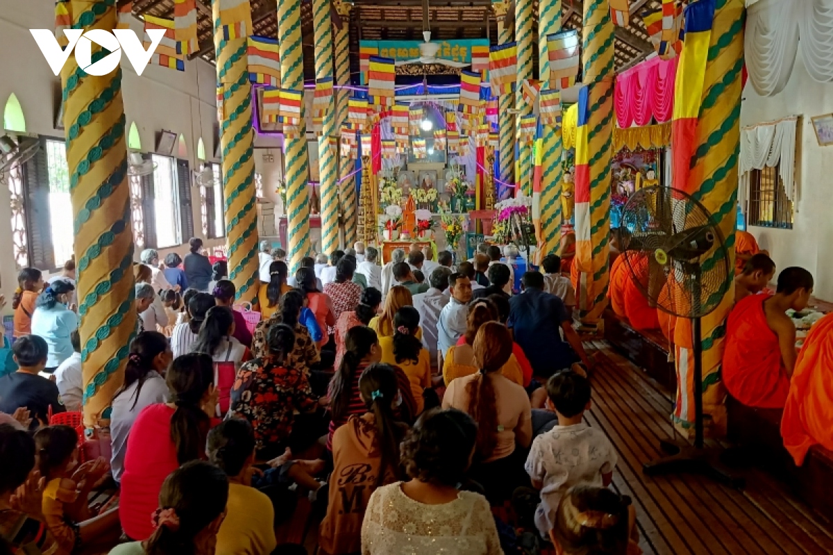 sắc màu tết chôl chnăm thmây của đồng bào khmer nam bộ hình ảnh 3 sac mau tet chol chnam thmay cua dong bao khmer nam bo hinh anh 3