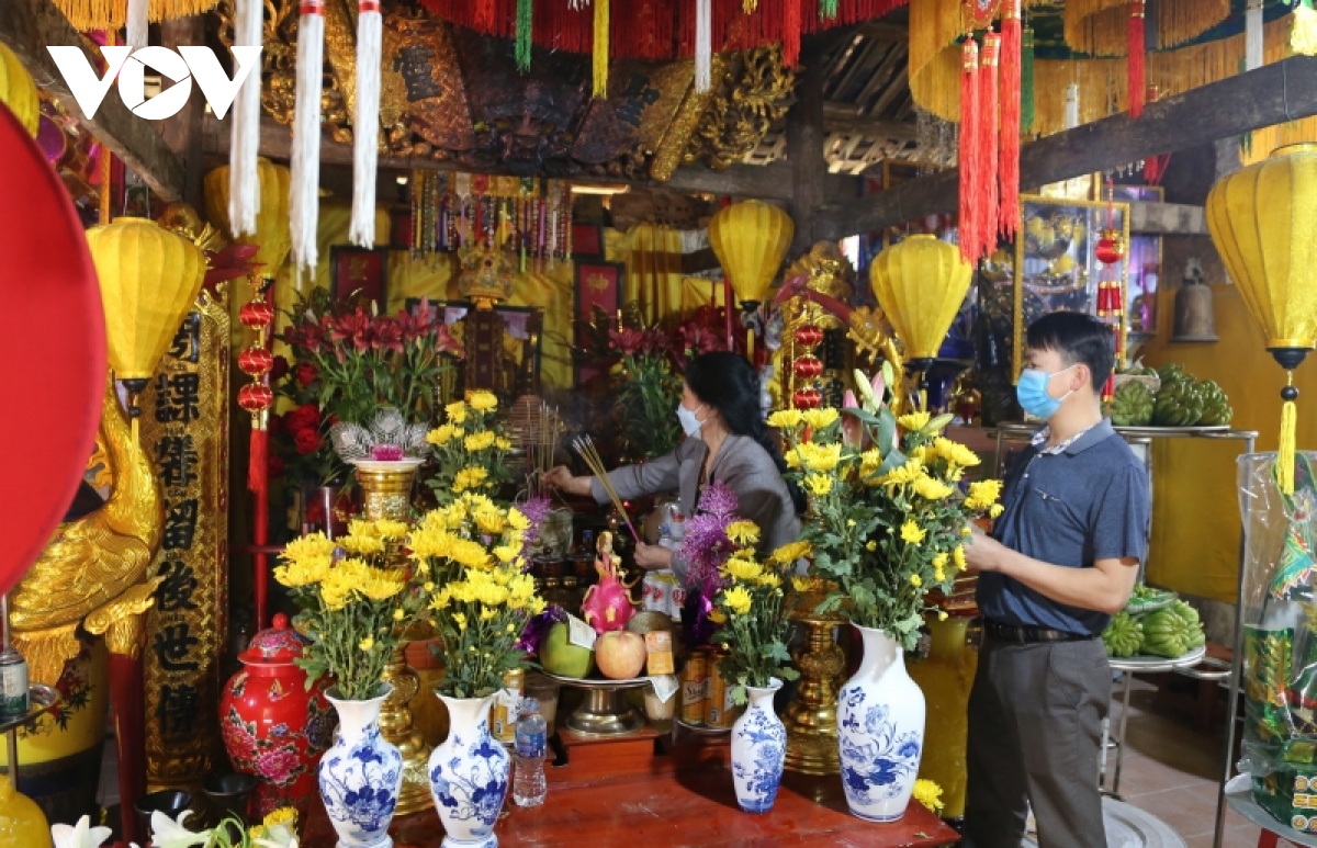 Den danh tuong hoang luc noi bien cuong cao bang hinh anh 3