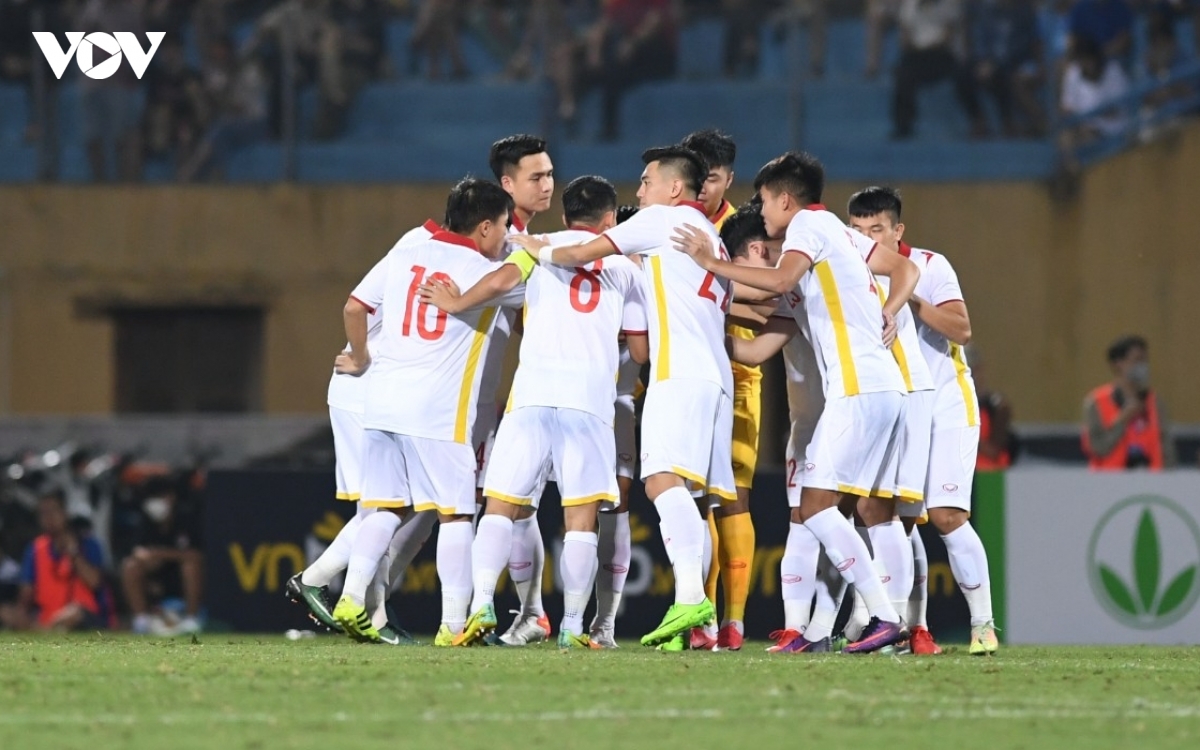 nguyen van tung lap cong, u23 viet nam da bai u20 han quoc hinh anh 4
