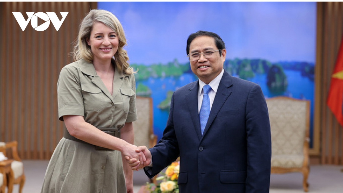 PM Chinh elated with growing Vietnam-Canada relations