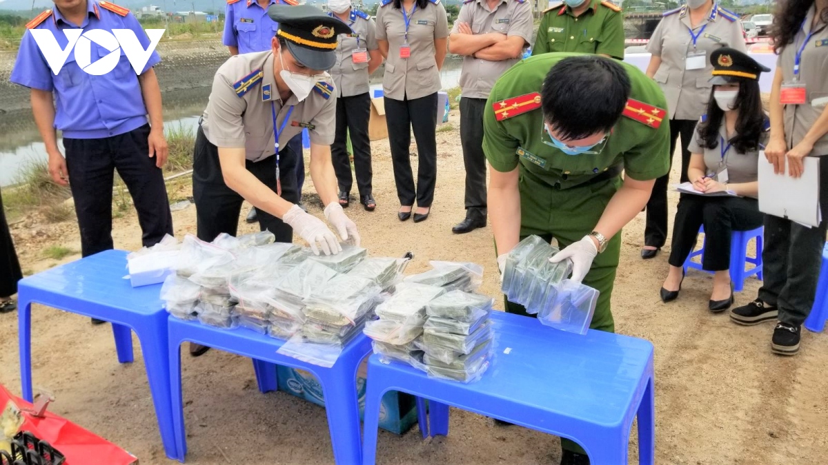 quang ninh tieu huy 70 banh heroin tang vat trong cac vu an ma tuy hinh anh 1