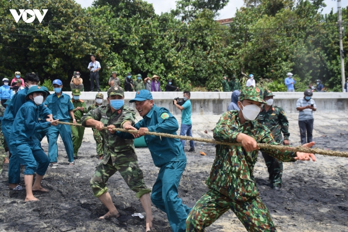 cac tinh nam trung bo khan truong khac phuc hau qua cua mua lu bat thuong hinh anh 15