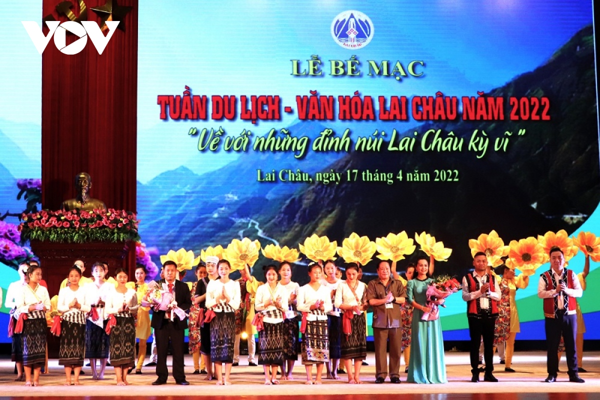 be mac tuan du lich van hoa lai chau nam 2022 hinh anh 2