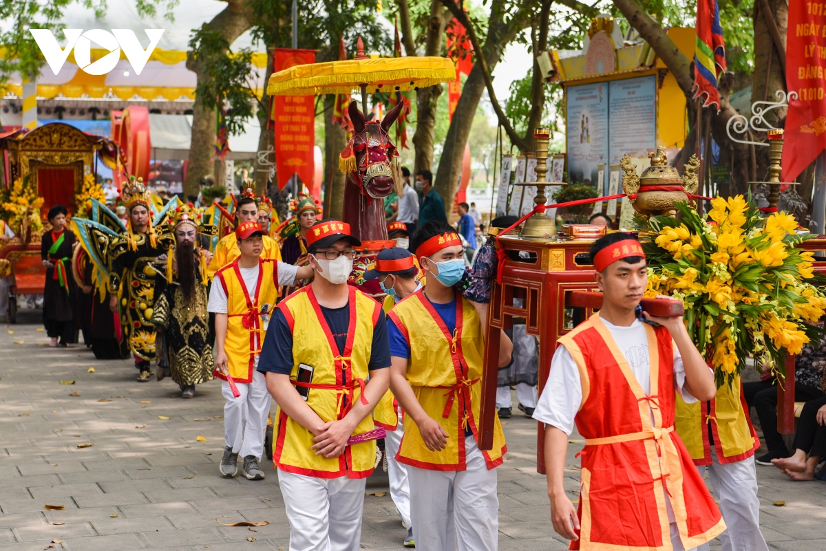 Bắc Ninh hơn 600 người rước kiệu lễ hội đền Đô