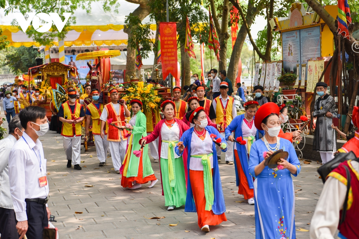 Bắc Ninh hơn 600 người rước kiệu lễ hội đền Đô