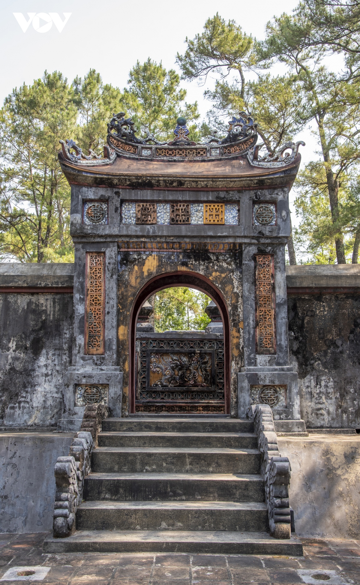 lang vua kien phuc noi an nghi cua vi vua yeu menh nhat nha nguyen hinh anh 6