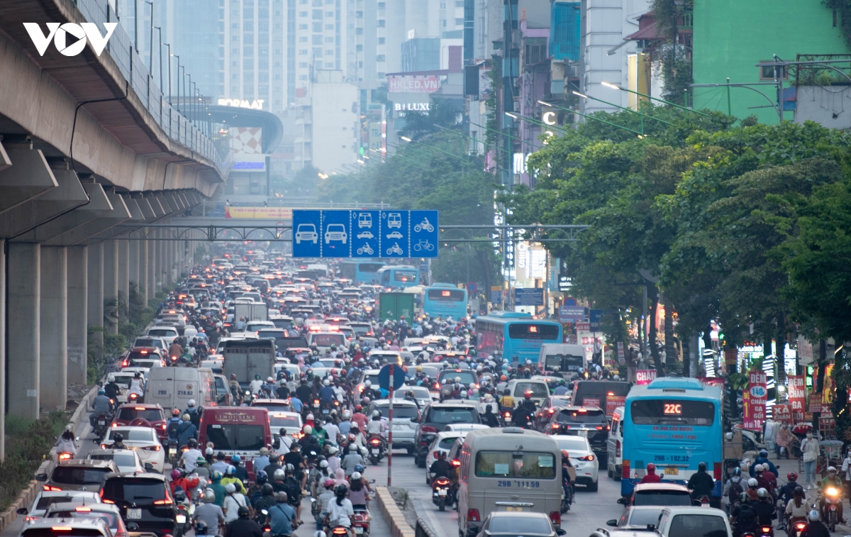 cua ngo thu do un tac nghiem trong tu chieu den toi muon hinh anh 11