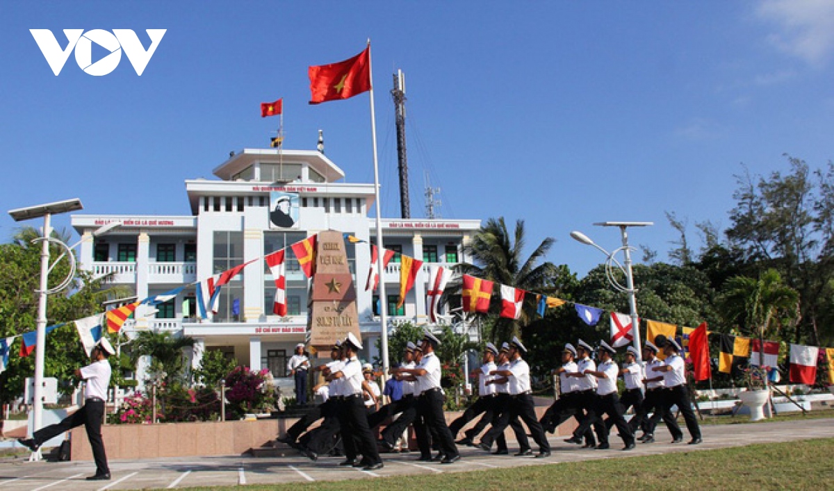 47 nam giai phong truong sa tinh quan dan am ap noi dau song ngon gio hinh anh 5