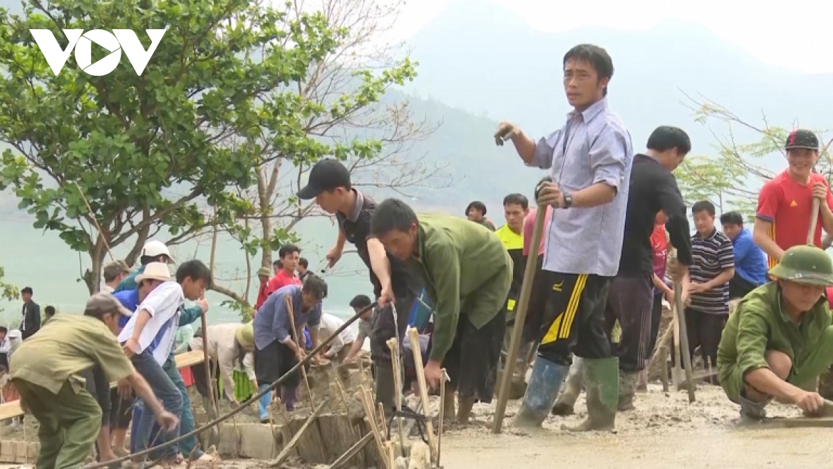 son la tung buoc dong bo ha tang giao thong hinh anh 2