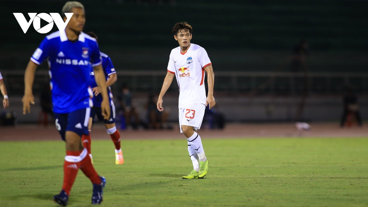 hlv kiatisuk trinh lang 2 tai nang tre cua hagl o afc champions league hinh anh 2