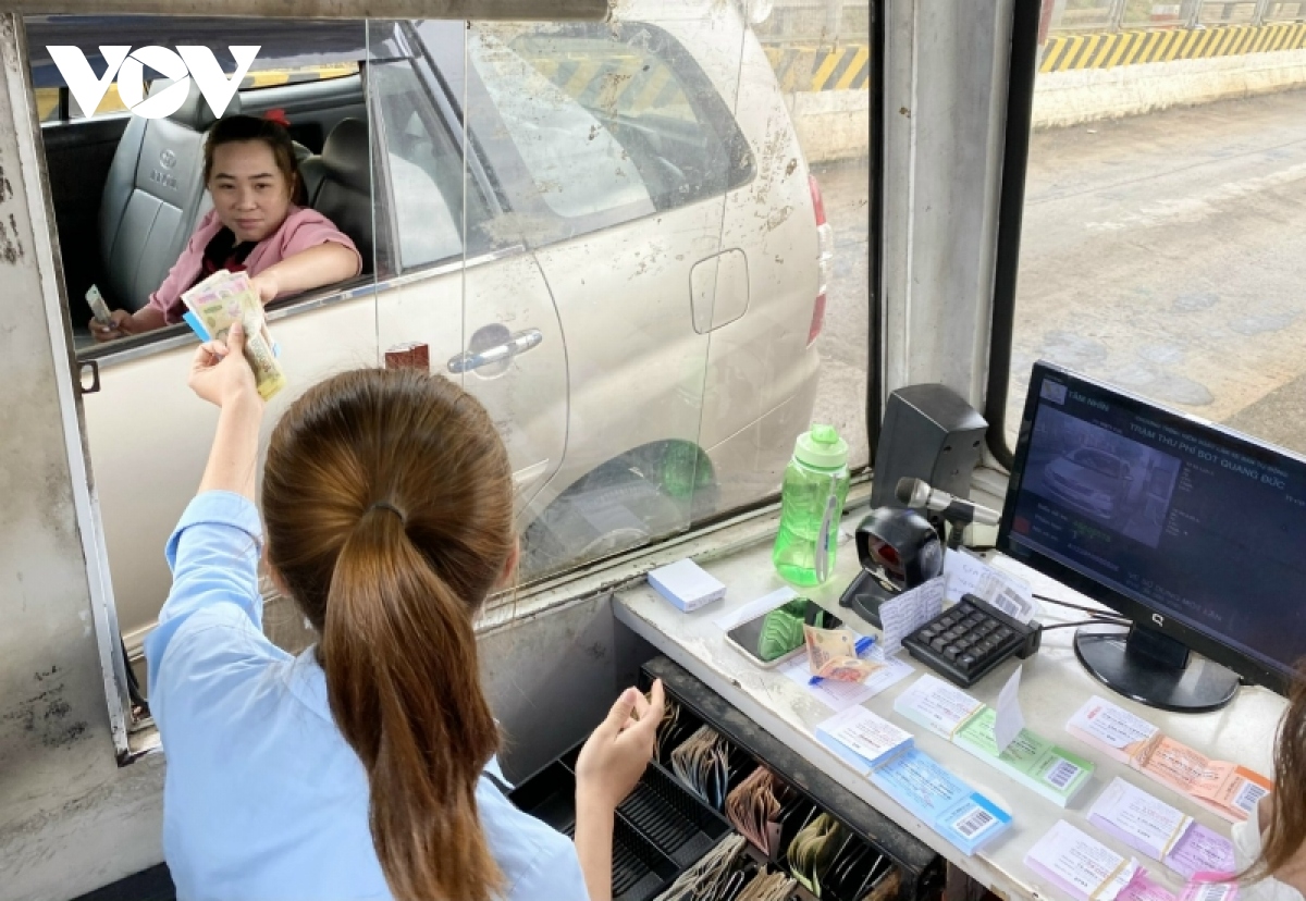 vì sao trạm thu phí quang Đức - buôn hồ Đắk lắk chưa triển khai làn thu phí tự động hình ảnh 2 vi sao tram thu phi quang Duc - buon ho Dak lak chua trien khai lan thu phi tu dong hinh anh 2