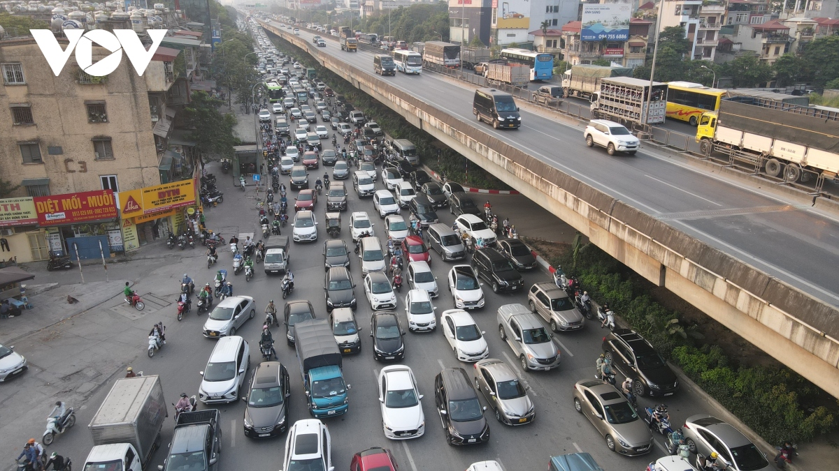 cua ngo thu do un tac nghiem trong tu chieu den toi muon hinh anh 1