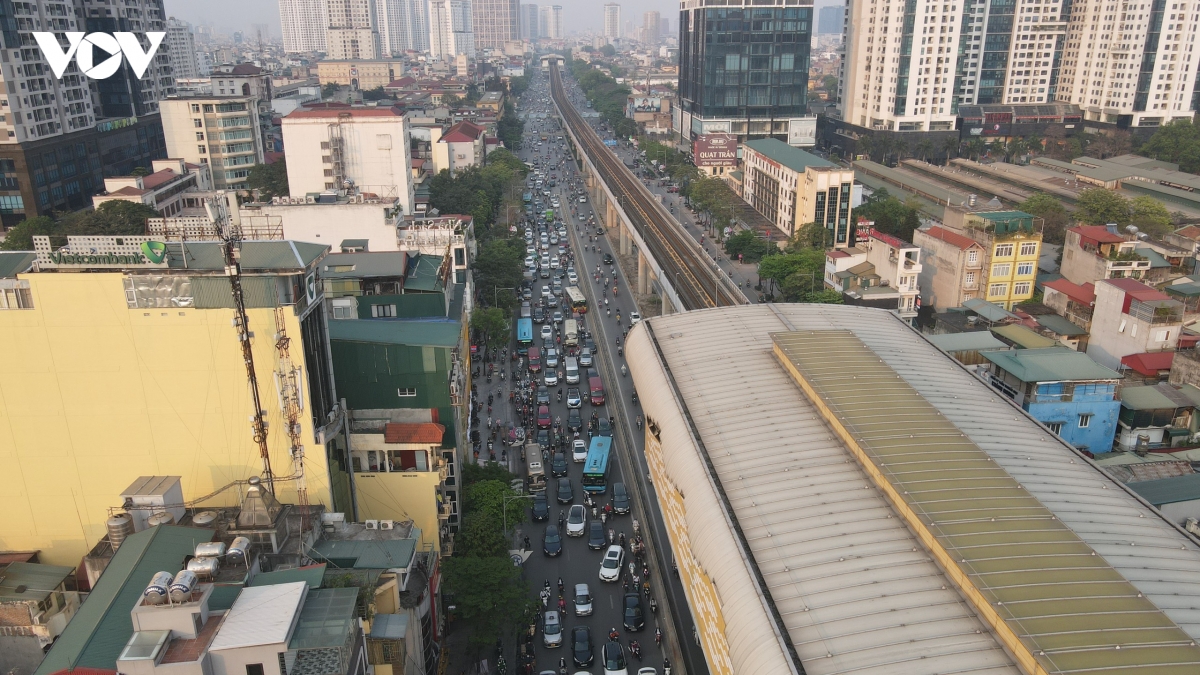 cua ngo thu do un tac nghiem trong tu chieu den toi muon hinh anh 10