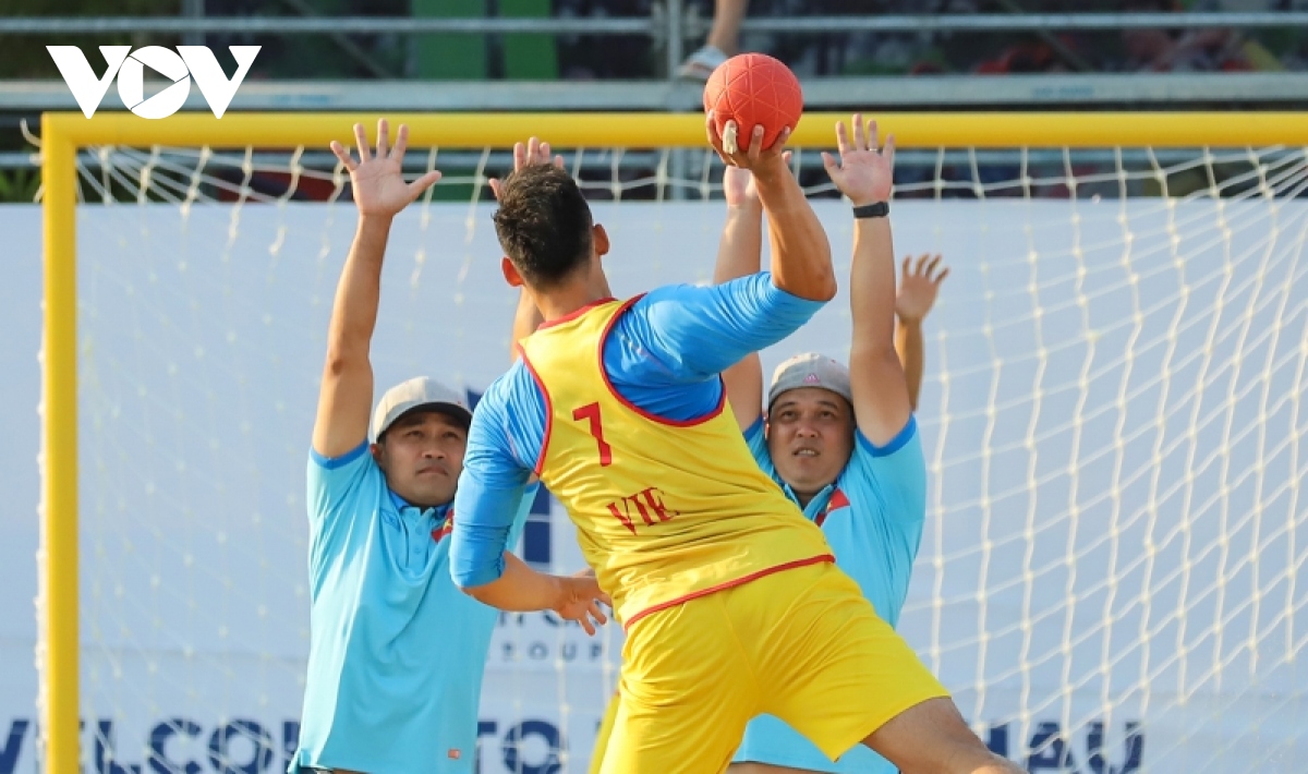 bong chuyen viet nam chay nuoc rut cho sea games 31 hinh anh 11