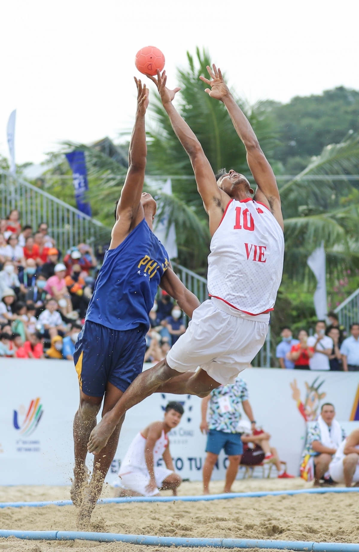sea games 31 bong nem bai bien viet nam co chien thang thu 2 lien tiep hinh anh 3