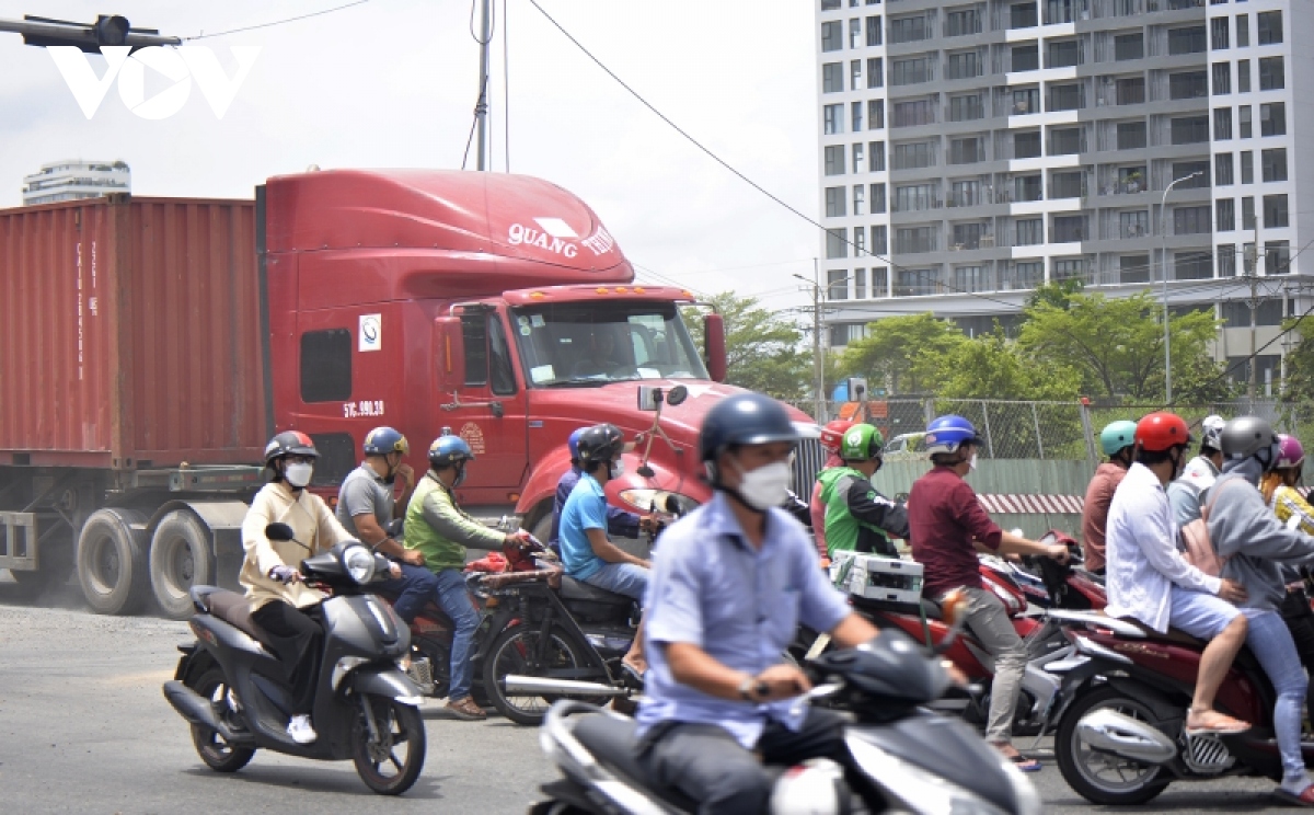 ha tang giao thong khu vuc phia nam tp.hcm khong dap ung yeu cau phat trien hinh anh 3