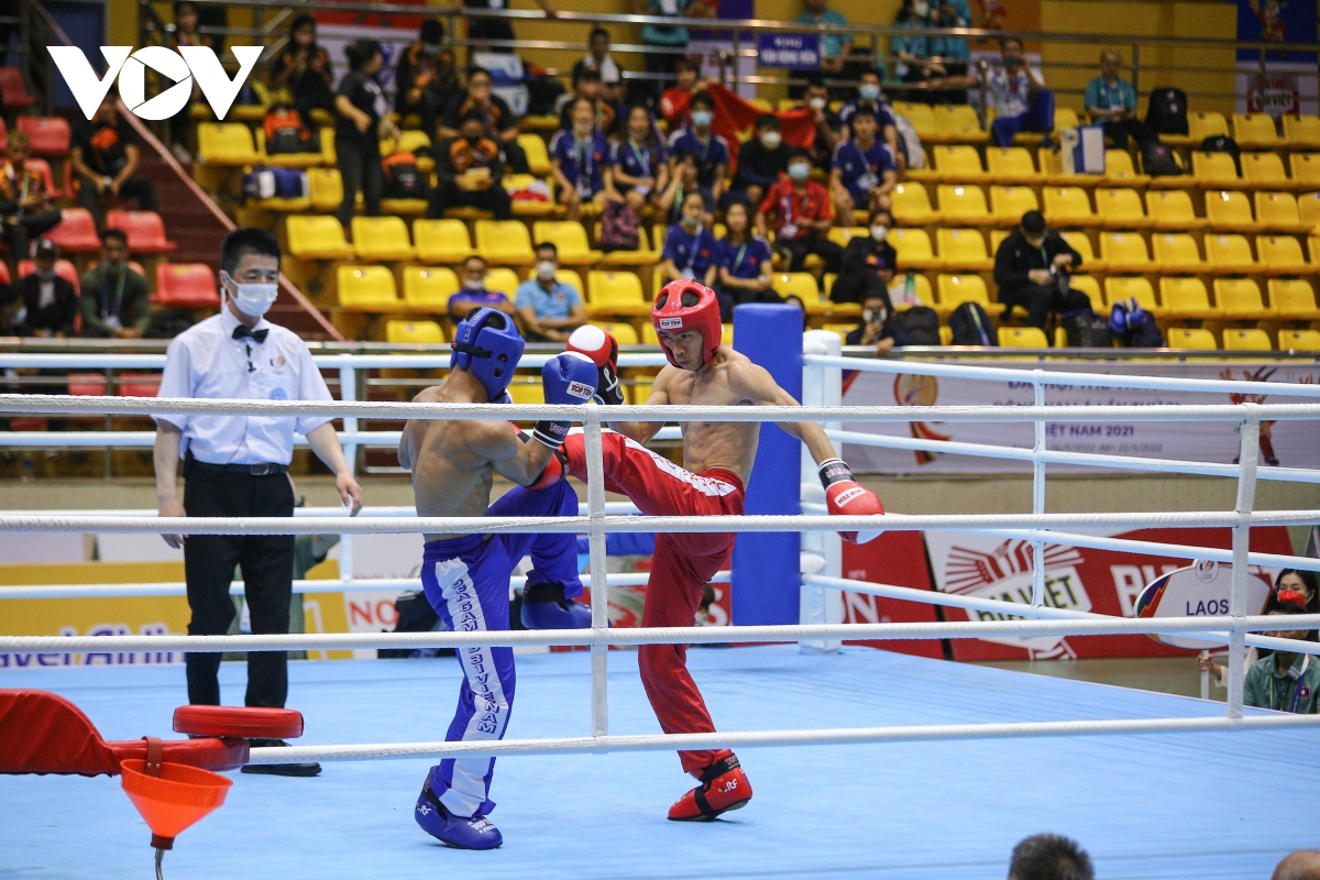 vo si kick boxing viet nam ha guc doi thu, gianh diem tuyet doi tai sea games 31 hinh anh 1