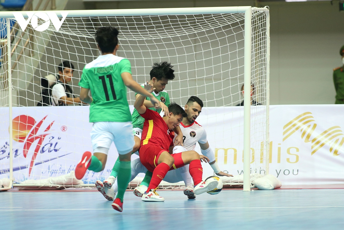 Dt futsal viet nam danh roi chien thang truoc indonesia o tran ra quan sea games 31 hinh anh 7