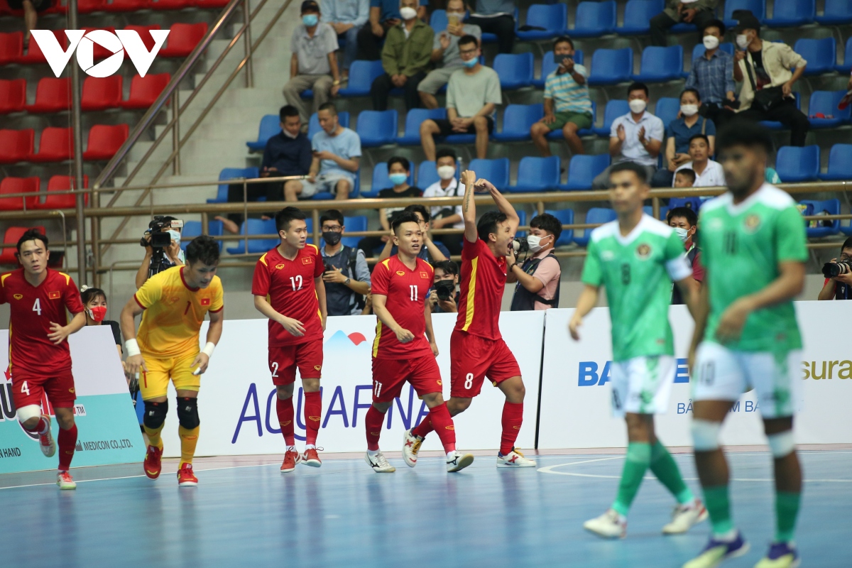 Dt futsal viet nam danh roi chien thang truoc indonesia o tran ra quan sea games 31 hinh anh 3