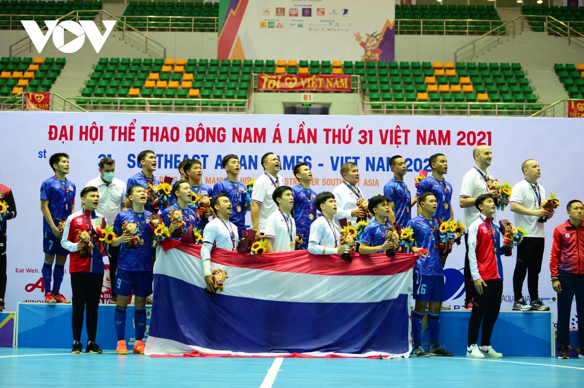 futsal thai lan noi dai mach thong tri sea games, viet nam chua the doi mau huy chuong hinh anh 12