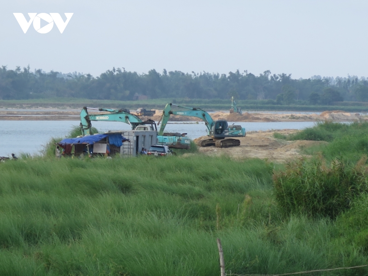 Quảng Ngãi quy hoạch hơn 300 mỏ khoáng sản làm vật liệu thông thường