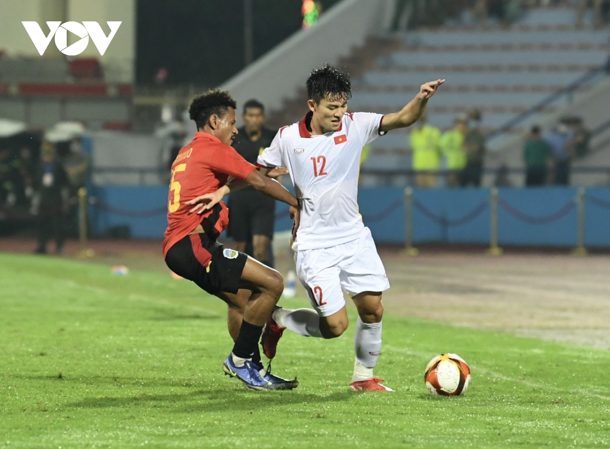 Da bai u23 timor leste, u23 viet nam tien vao ban ket sea games 31 voi ngoi nhat bang a hinh anh 8