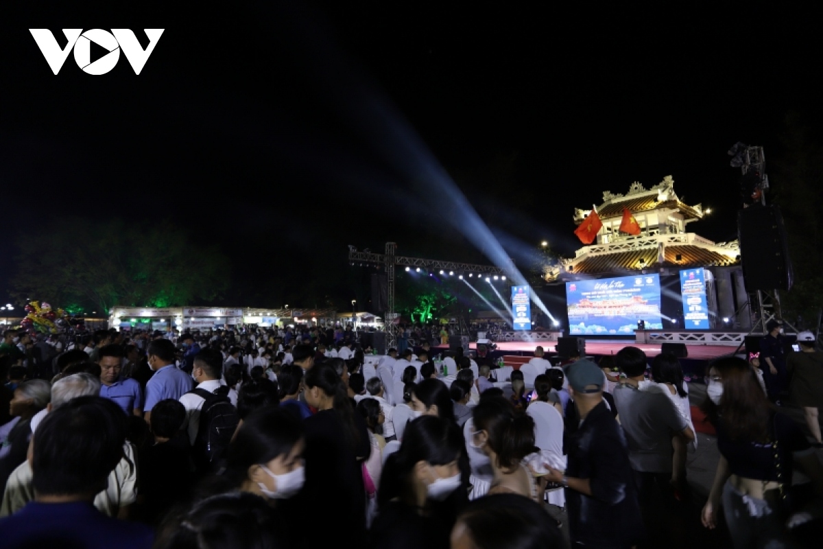 festival hue 2022 dam dac sac mau van hoa hinh anh 4