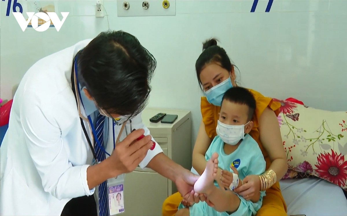 Bệnh tay chân miệng có nguy cơ bùng phát mạnh ở Vĩnh Long