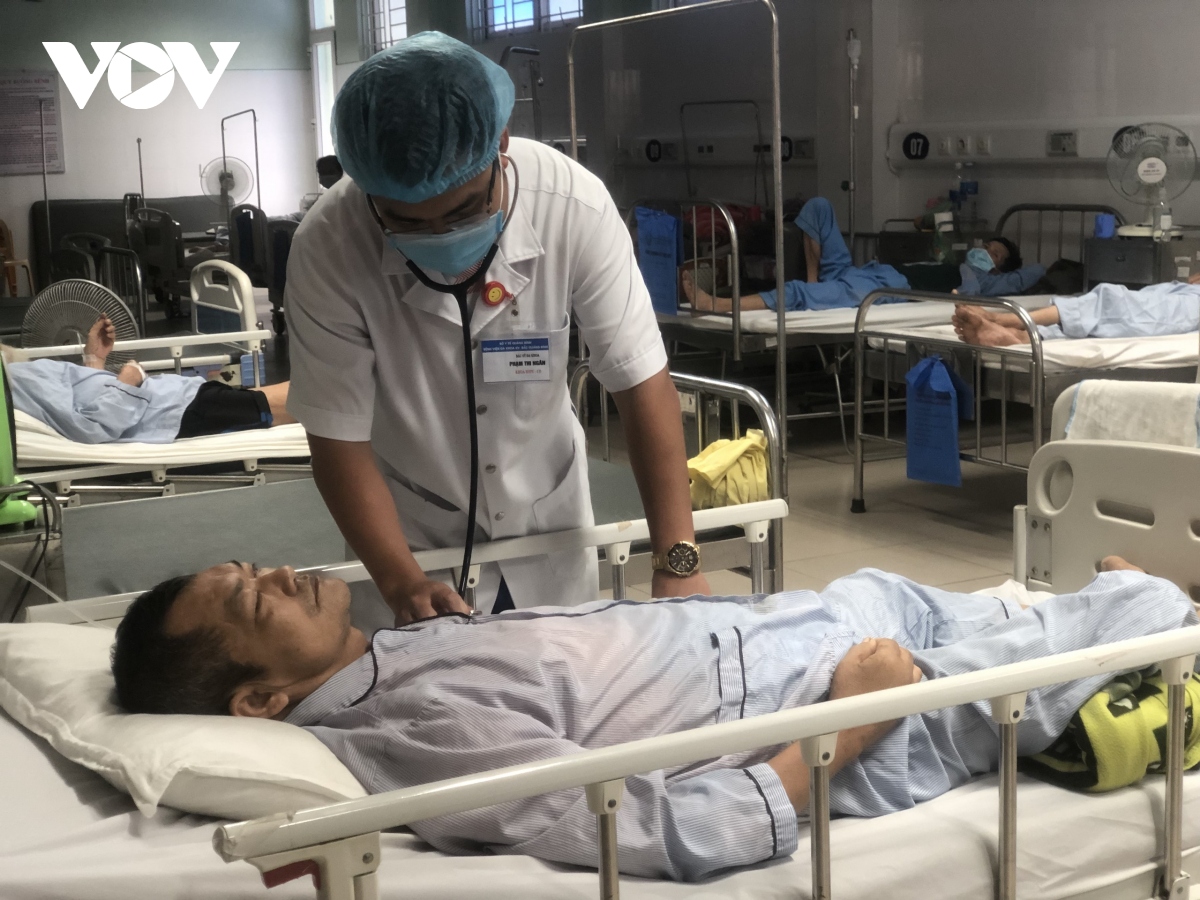 người bệnh giảm được gánh nặng chi phí nhờ tấm thẻ bhyt hình ảnh 2 nguoi benh giam duoc ganh nang chi phi nho tam the bhyt hinh anh 2