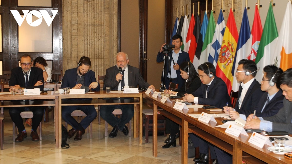 Czech Republic expects Vietnam to become strategic economic partner