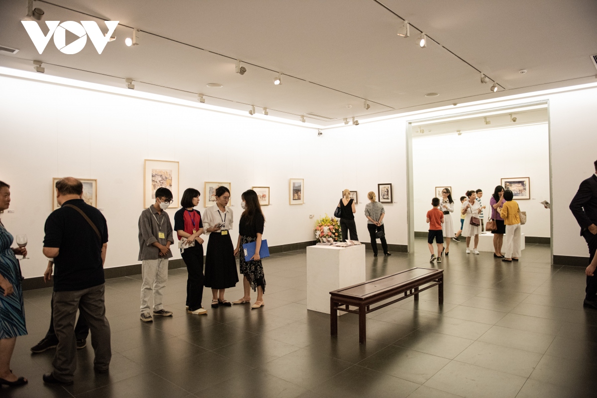 khai mac trien lam tranh ba lan - nhung dieu ky dieu hinh anh 15