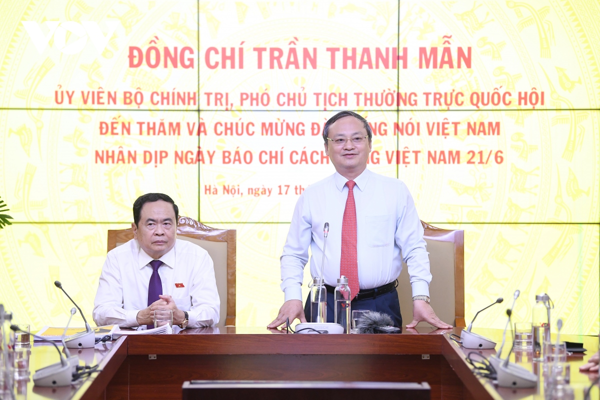 pho chu tich quoc hoi tran thanh man chuc mung vov nhan ngay 21 6 hinh anh 3